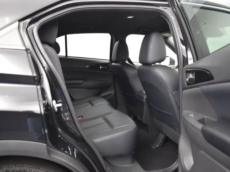 Used 2024 Mitsubishi Eclipse Cross SEL image 18