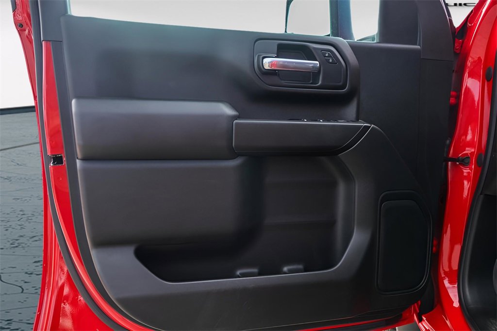 Certified 2024 Chevrolet Silverado 2500 Custom w/ Custom Value Package image 25