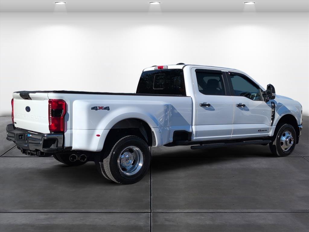 Used 2025 Ford F350 XL w/ 360-Degree Camera Package image 7