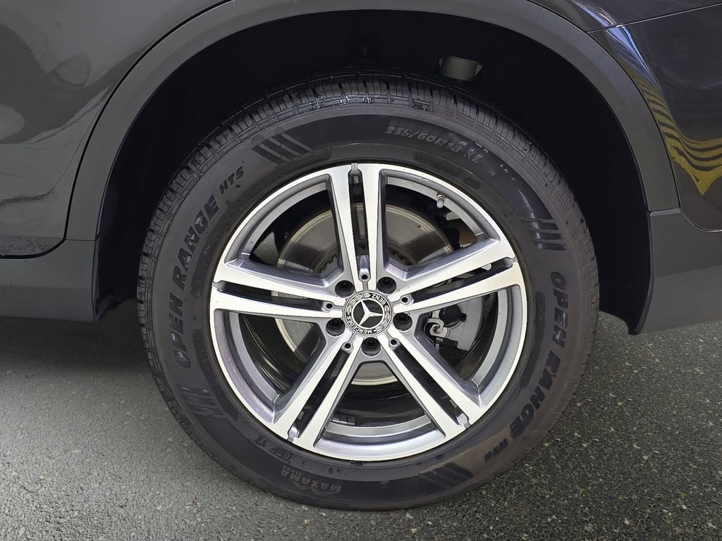 Used 2021 Mercedes-Benz GLC 300 GLC 300 image 36