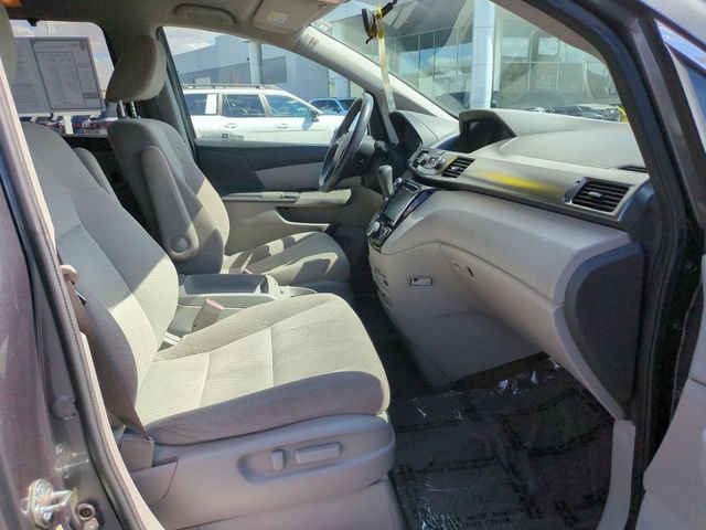 Used 2017 Honda Odyssey SE image 31