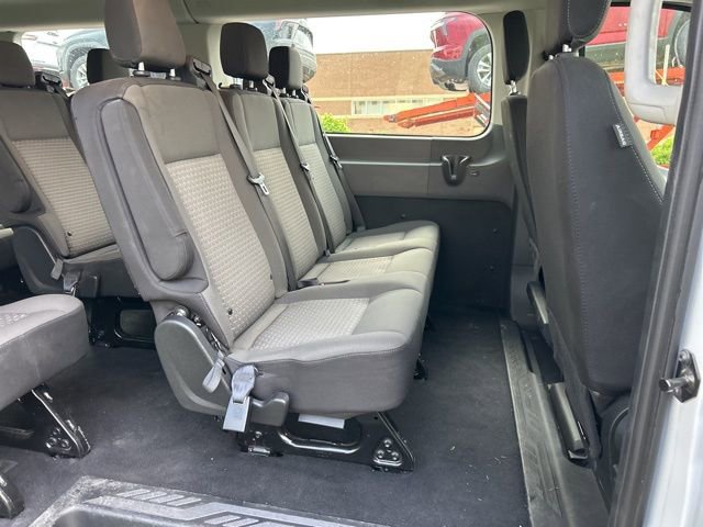 Used 2024 Ford Transit 350 XLT RWD image 9