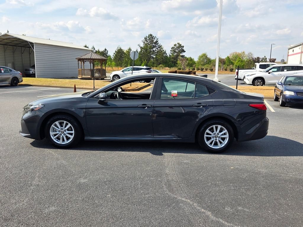 Certified 2025 Toyota Camry LE FWD image 4