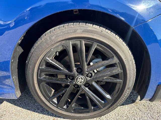 Used 2025 Toyota Camry SE FWD image 9