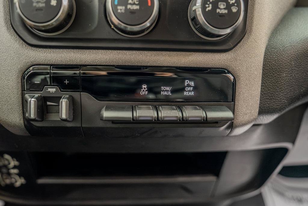 Used 2019 RAM 2500 Tradesman AWD/4WD image 30