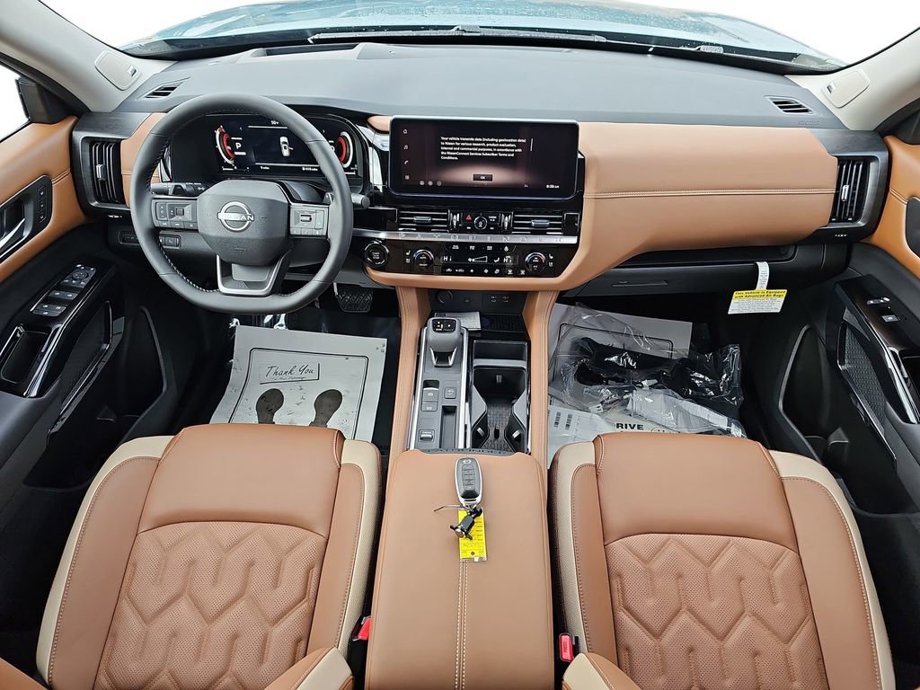 New 2026 Nissan Pathfinder Platinum w/ Accent Package FWD image 12