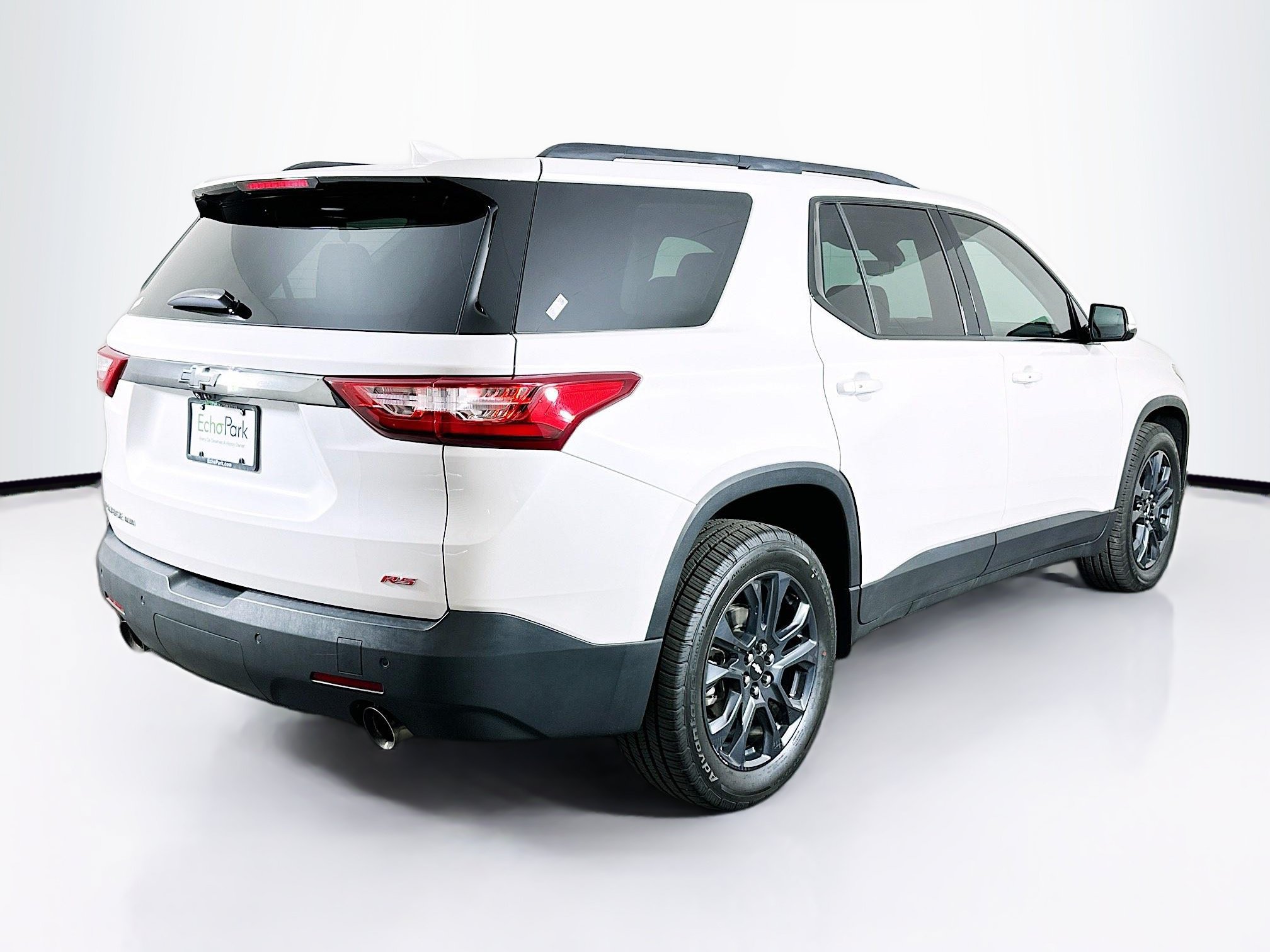 Used 2020 Chevrolet Traverse RS w/ LPO, Floor Liner Package AWD/4WD image 9