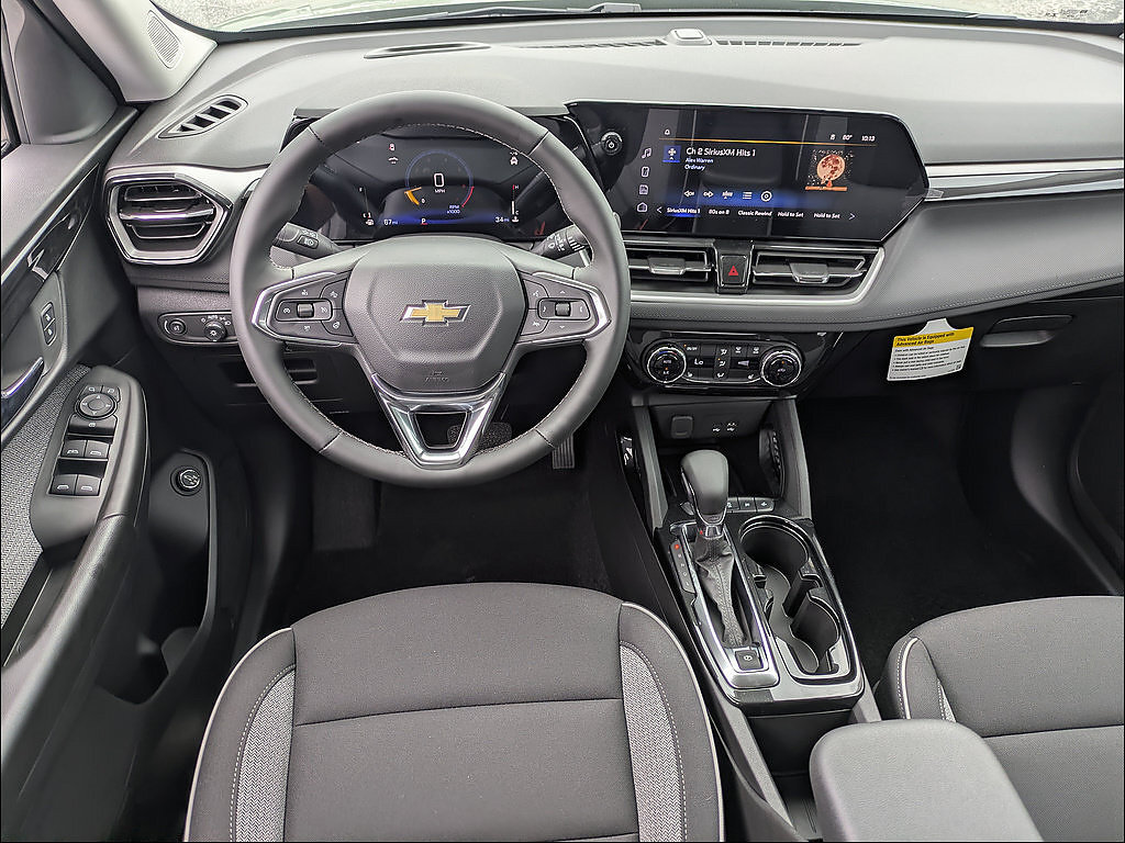 New 2026 Chevrolet TrailBlazer LT w/ Convenience Package FWD image 15