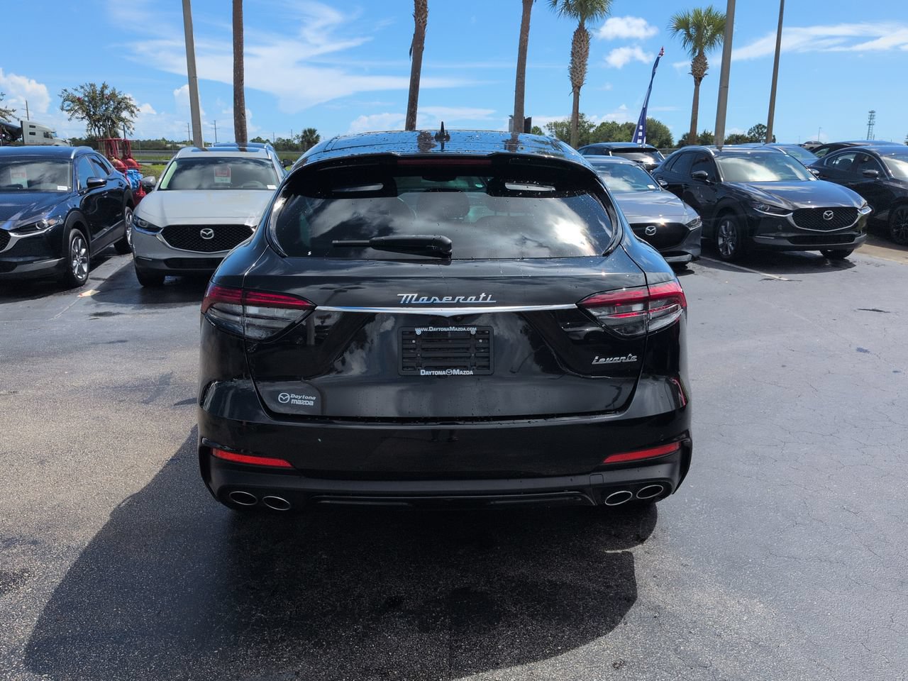 Used 2023 Maserati Levante Modena AWD/4WD image 5
