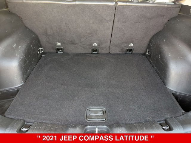 Used 2021 Jeep Compass Latitude w/ Convenience Group AWD/4WD image 34