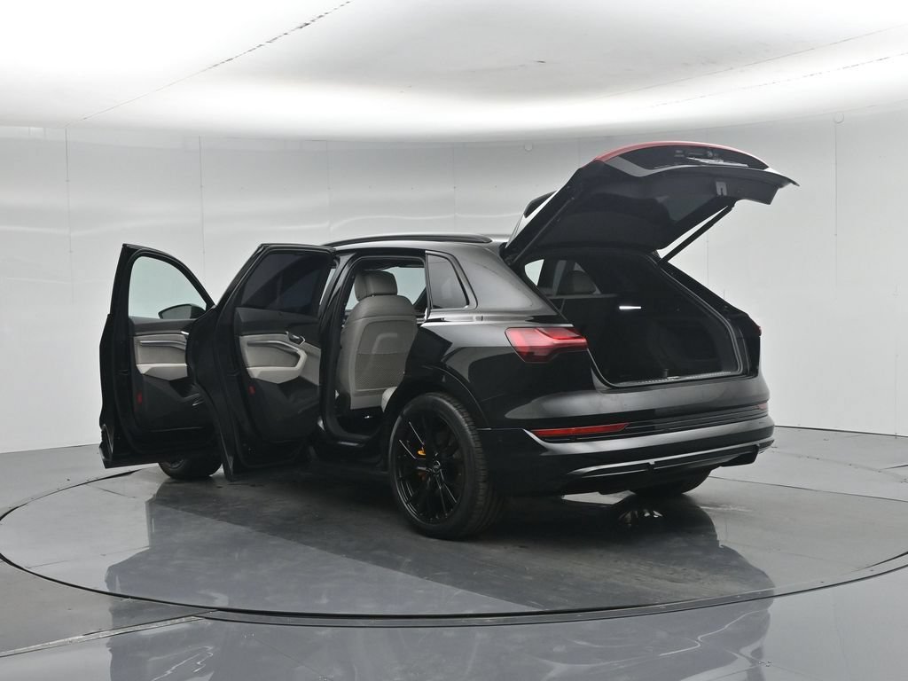 Used 2023 Audi e-tron Chronos w/ Chronos Package AWD/4WD image 38