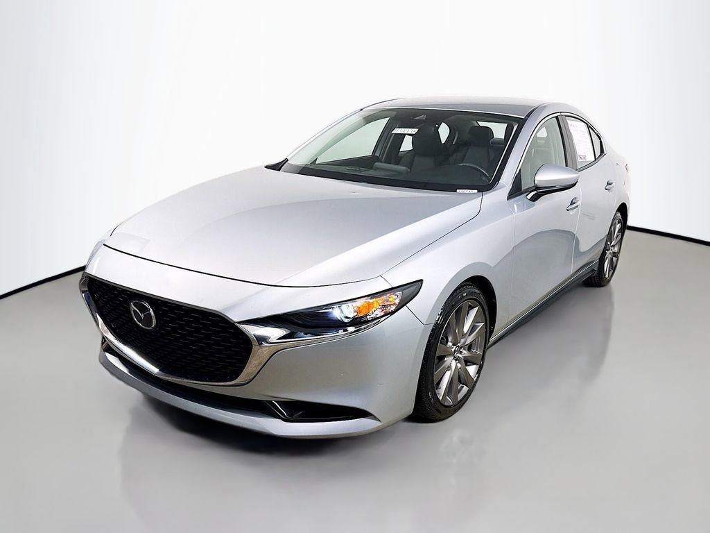 Used 2019 MAZDA MAZDA3 w/Preferred Pkg image 3