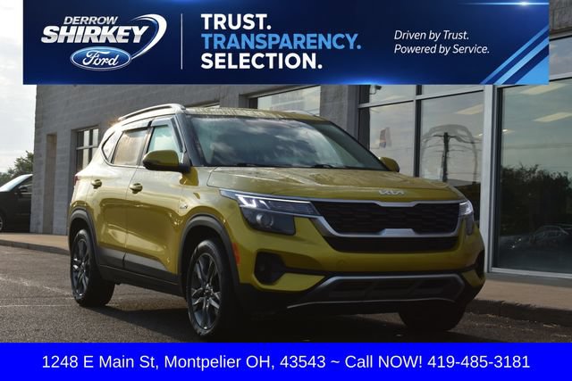 Used 2023 Kia Seltos LX AWD/4WD image 1