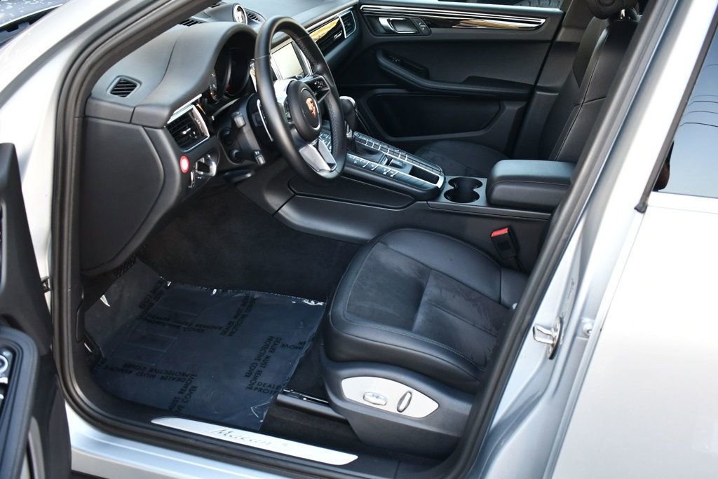 Used 2016 Porsche Macan S image 39