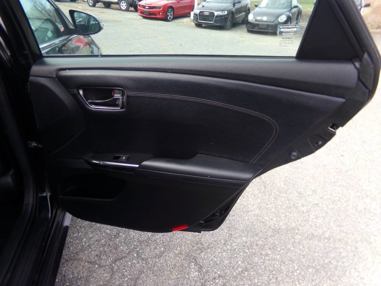 Used 2014 Toyota Avalon XLE Touring image 30