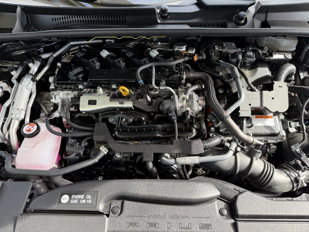 Used 2023 Toyota Prius Prime SE image 36