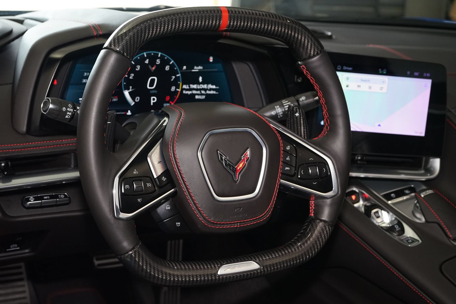 Used 2024 Chevrolet Corvette Z06 RWD image 12