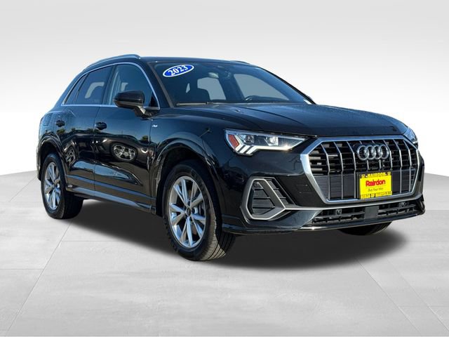 Used 2023 Audi Q3 2.0T Premium image 1