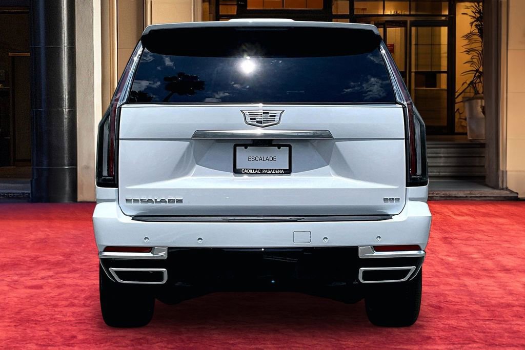 New 2026 Cadillac Escalade Platinum Luxury w/ LPO, Radiant Package AWD/4WD image 5