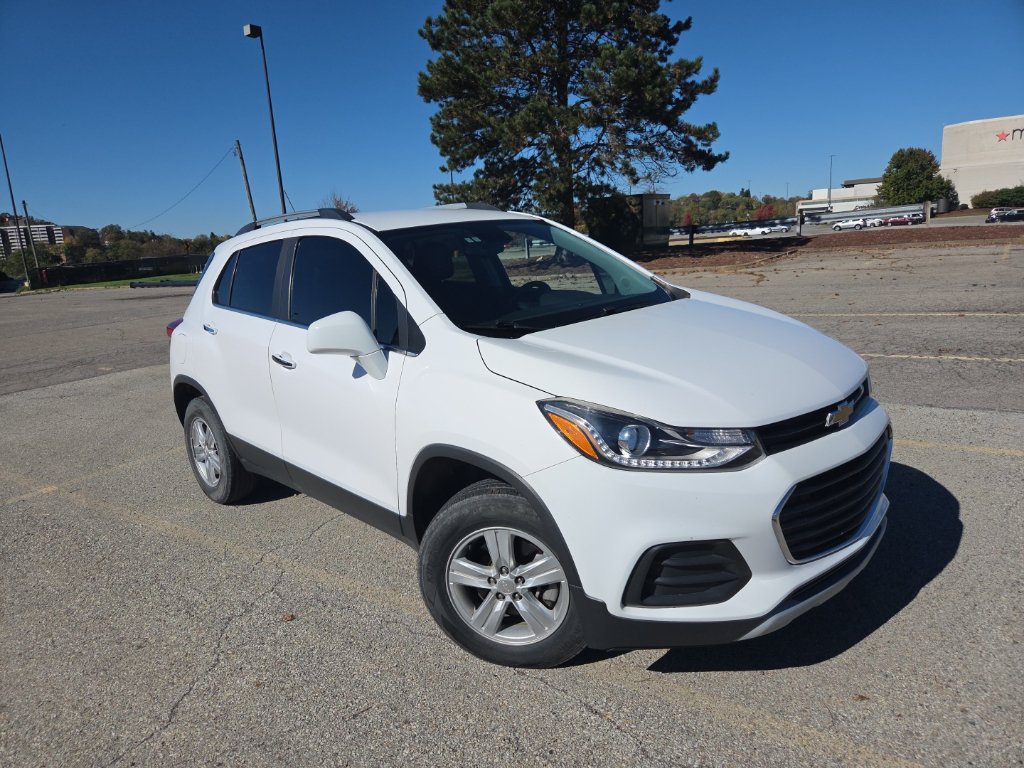 Used 2020 Chevrolet Trax LT w/ LT Convenience Package