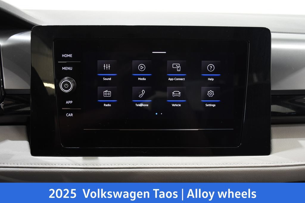 Used 2025 Volkswagen Taos S AWD/4WD image 18