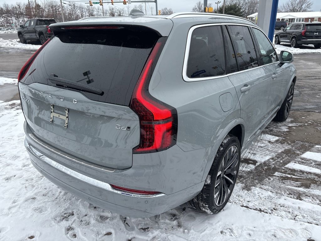 New 2026 Volvo XC90 B6 Plus w/ Protection Package Premier image 5