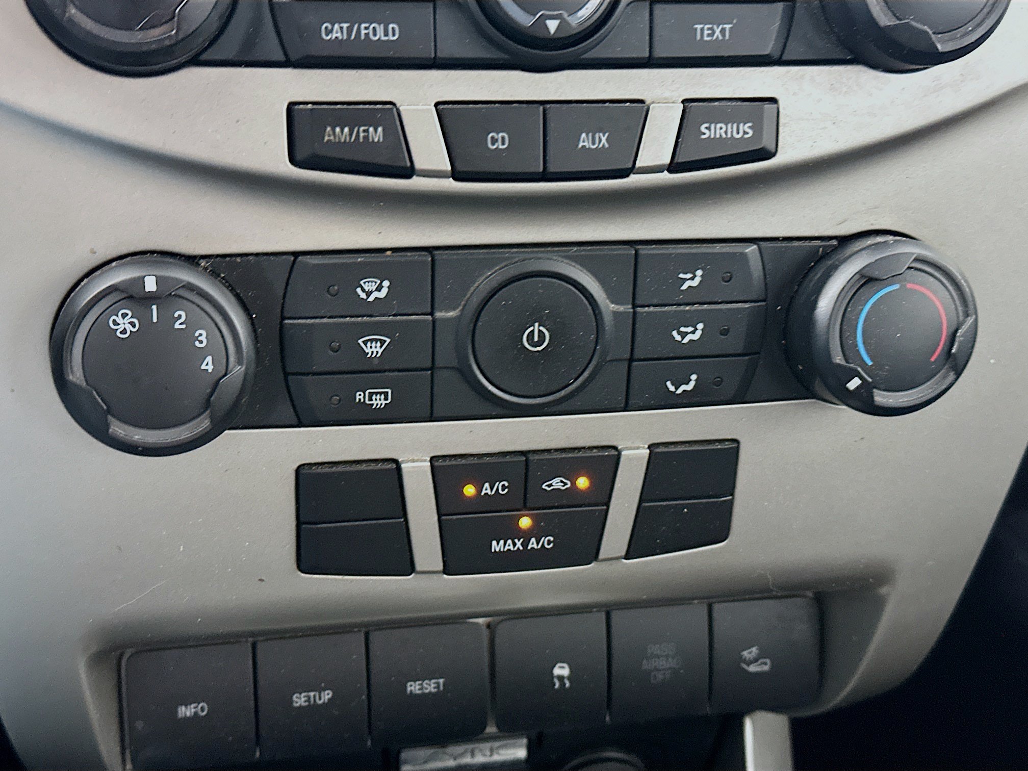 Used 2011 Ford Focus SES w/ 401A Rapid Spec Order Code FWD image 21