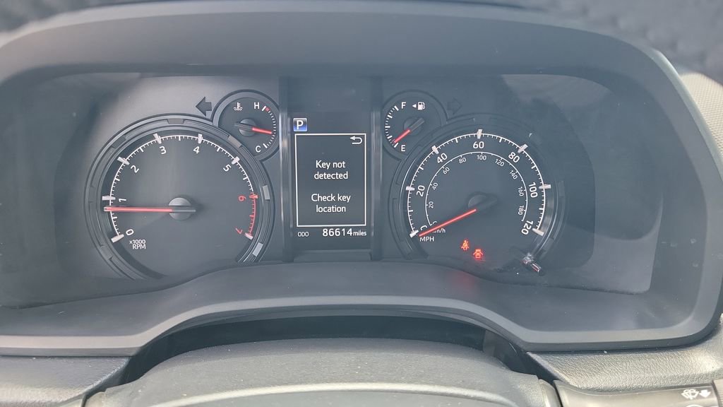 Certified 2022 Toyota 4Runner SR5 image 23