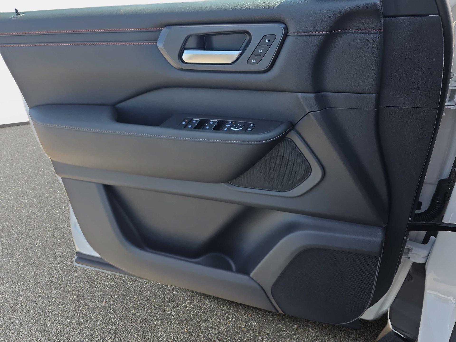 New 2026 Nissan Armada PRO-4X AWD/4WD image 26