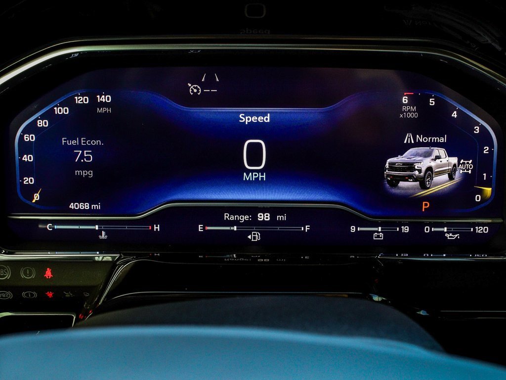 Used 2025 Chevrolet Silverado 1500 LT Trail Boss w/ LT Trail Boss Premium Package image 16