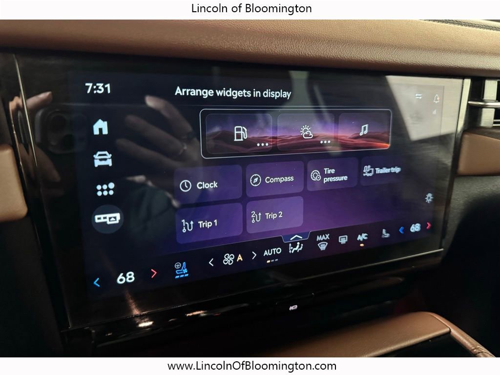 Certified 2025 Lincoln Navigator Reserve image 58