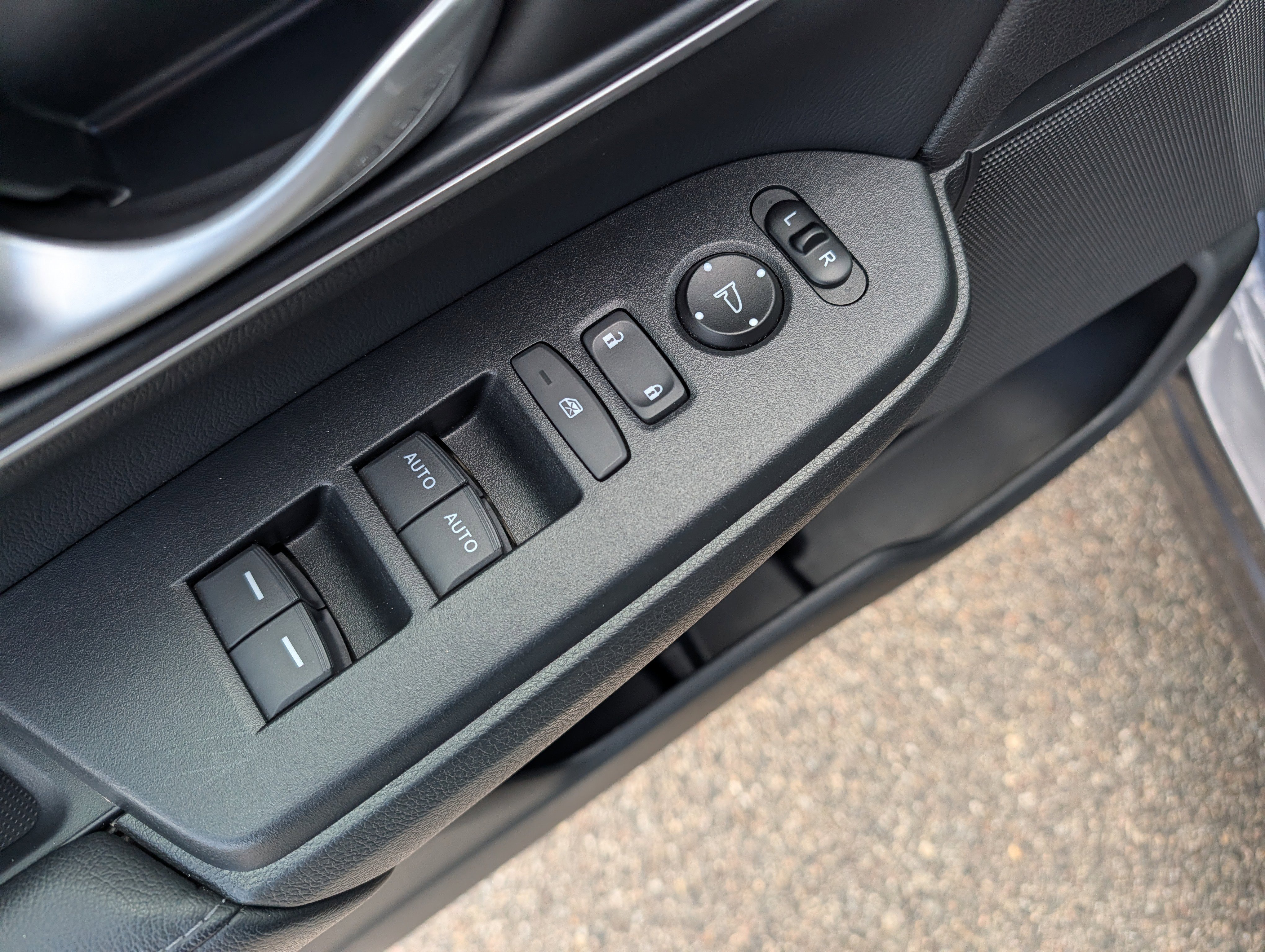 Used 2019 Honda CR-V EX-L image 25