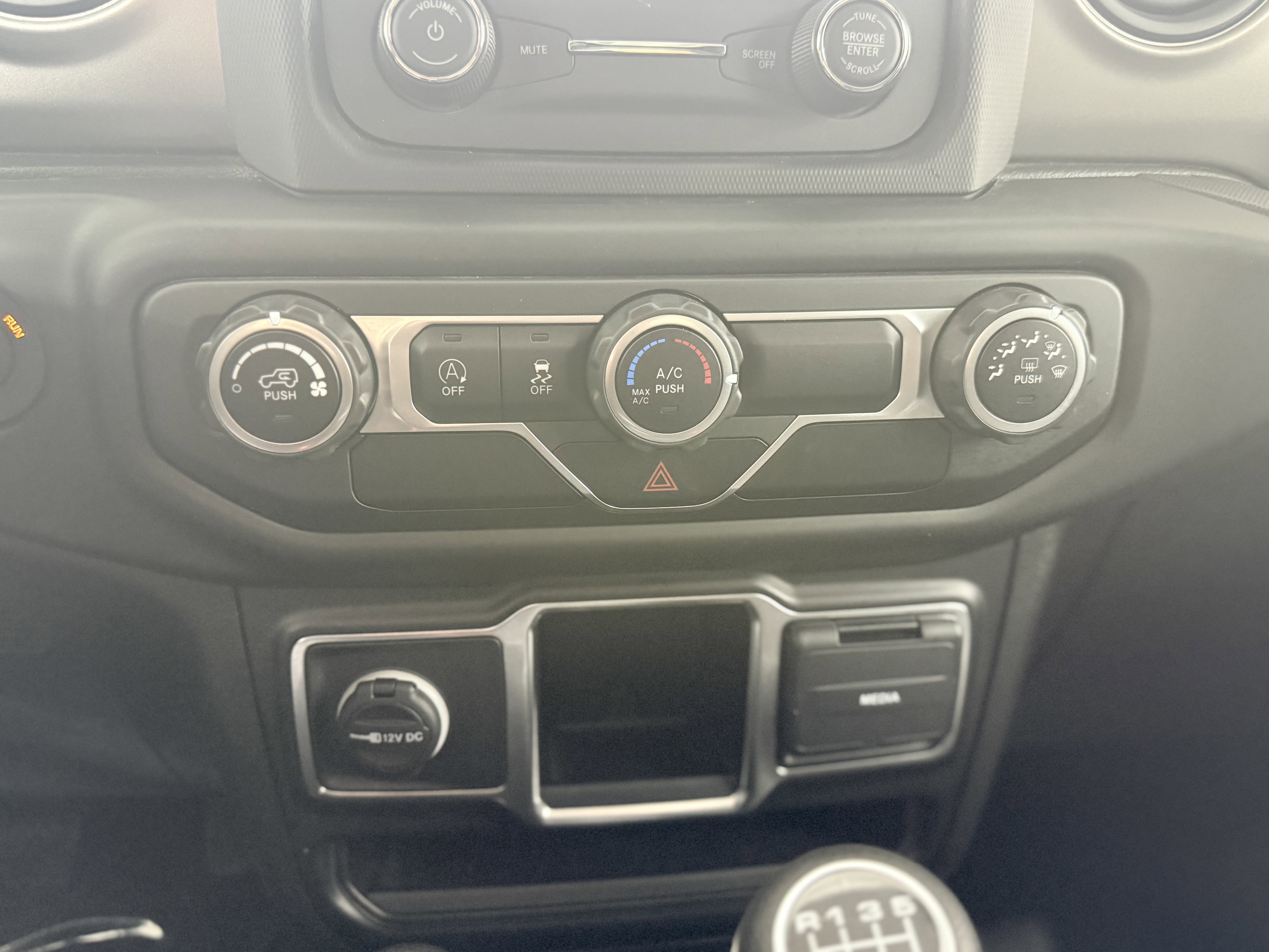 Used 2021 Jeep Wrangler Unlimited Sport image 18