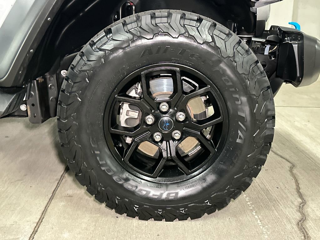 Used 2024 Jeep Wrangler Unlimited image 8