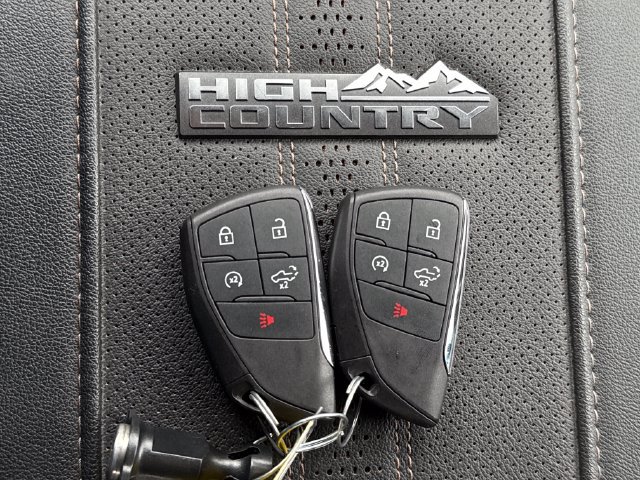 Used 2024 Chevrolet Silverado 3500 High Country w/ High Country Premium Package AWD/4WD image 33