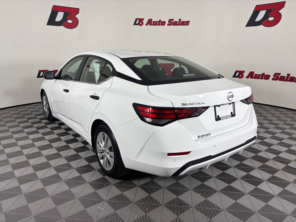 Used 2024 Nissan Sentra S image 4