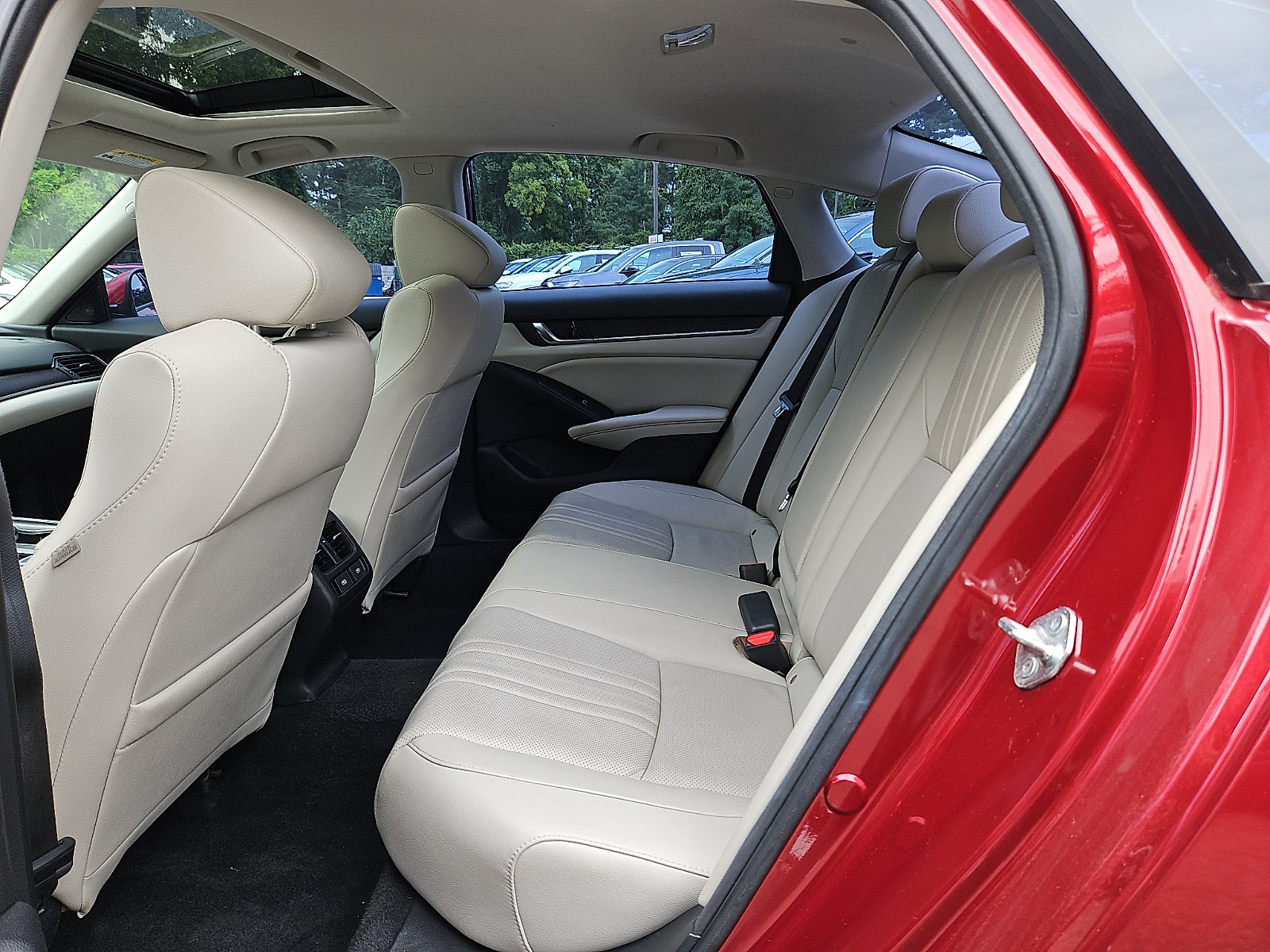 Certified 2021 Honda Accord EX-L image 12