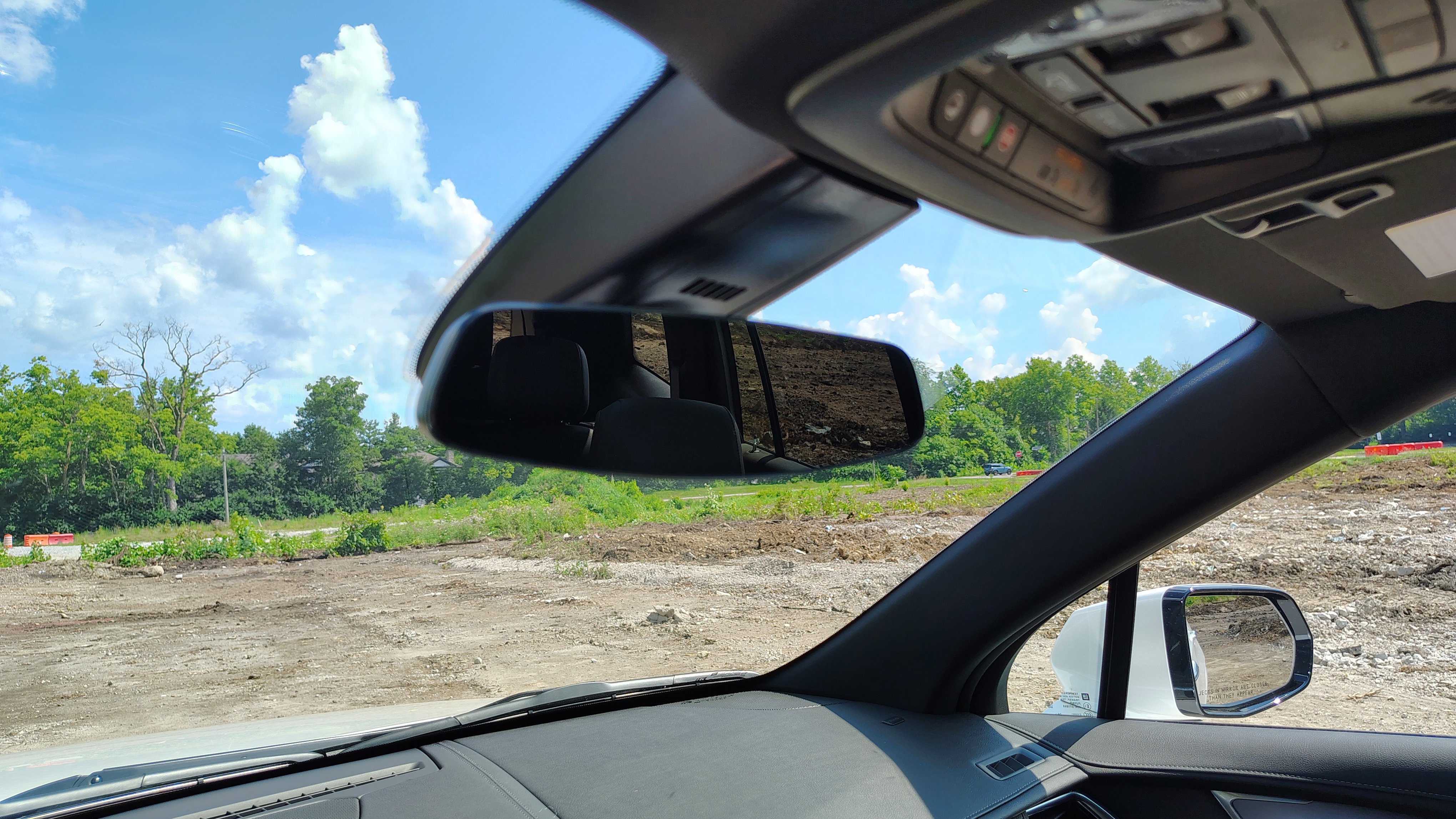 New 2025 Cadillac XT6 Luxury w/ LPO, Premium Carpet Package image 32