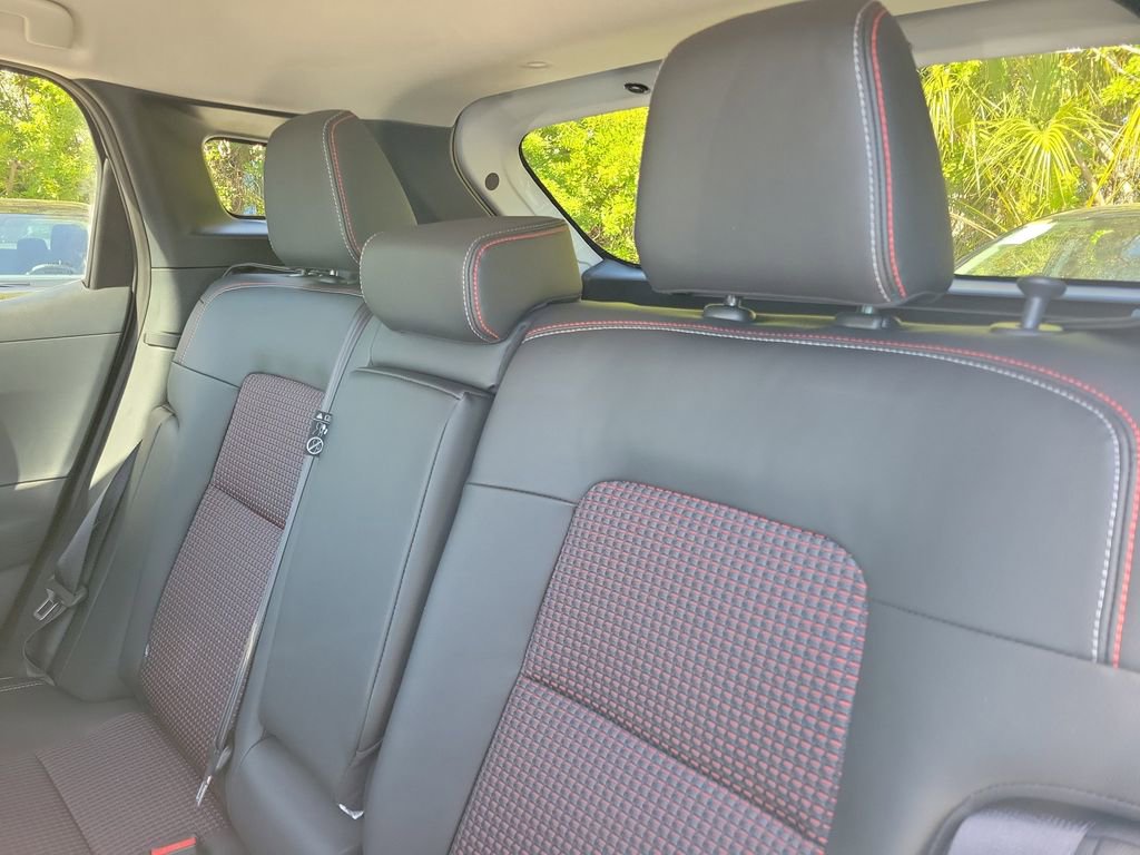 New 2026 Nissan Kicks SR w/ Cold Weather Package image 16