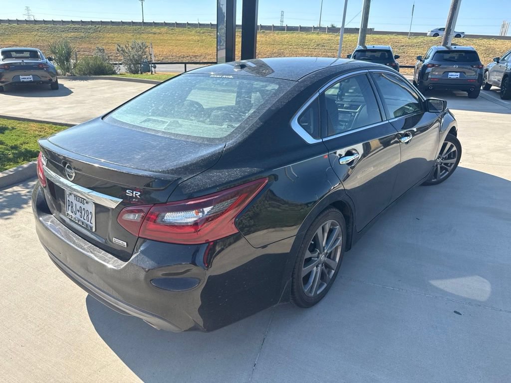 Used 2018 Nissan Altima 2.5 SR w/ SR Special Edition FWD image 5