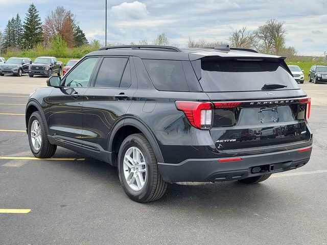 New 2026 Ford Explorer Active AWD/4WD image 3