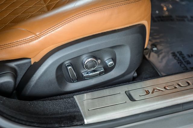 Used 2017 Jaguar XJ L Portfolio image 49