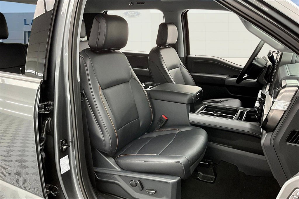 New 2026 Ford F350 Lariat w/ Chrome Package image 11