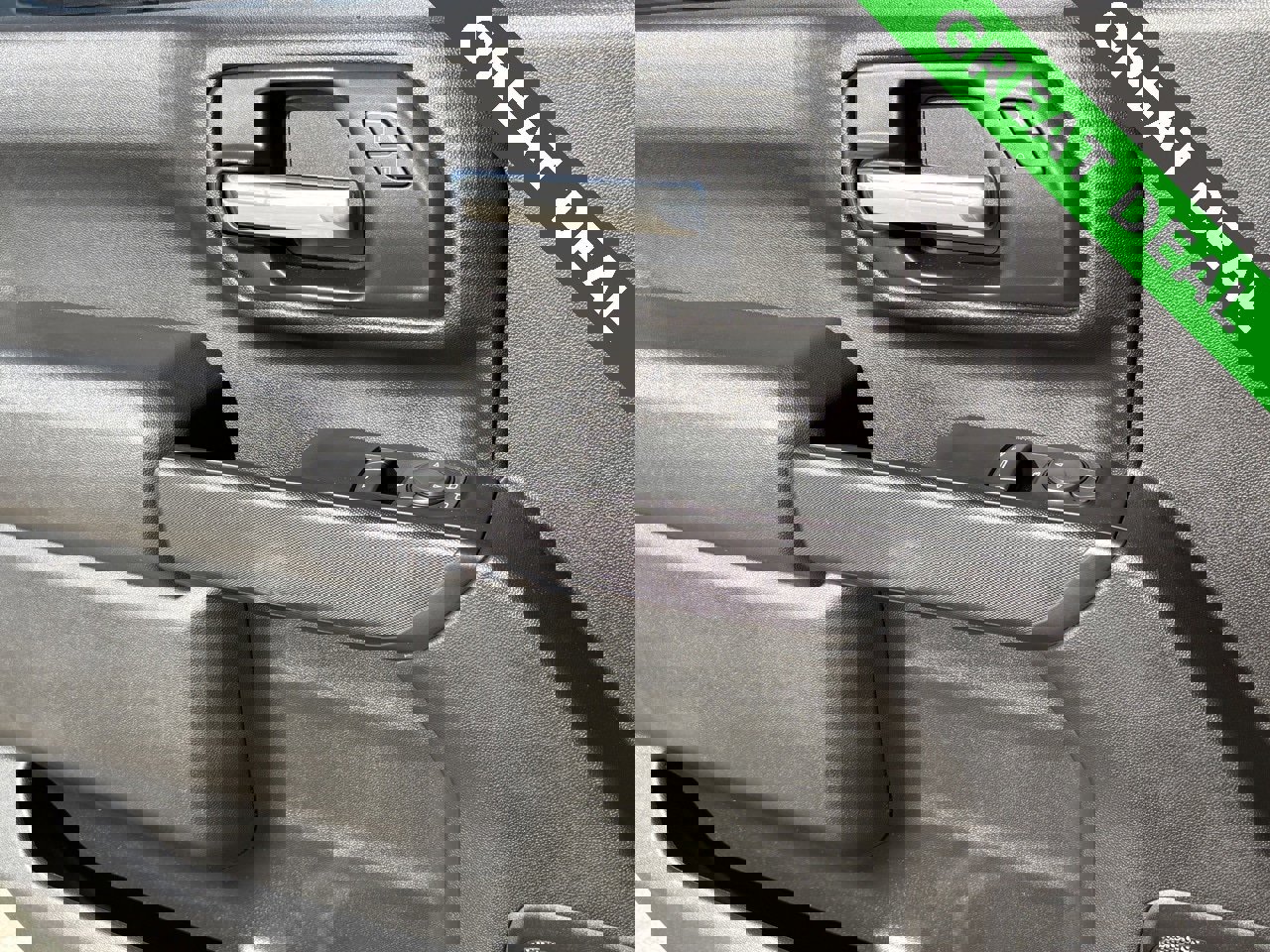 Used 2024 GMC Sierra 2500 Pro w/ 1SA Pro Safety Plus Package image 26