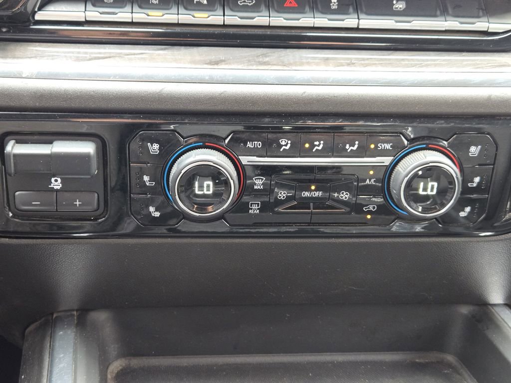 Used 2025 Chevrolet Silverado 2500 LTZ w/ LTZ Plus Package image 22