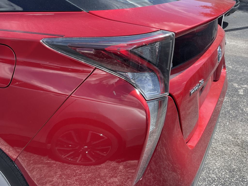 Used 2016 Toyota Prius Two FWD image 9