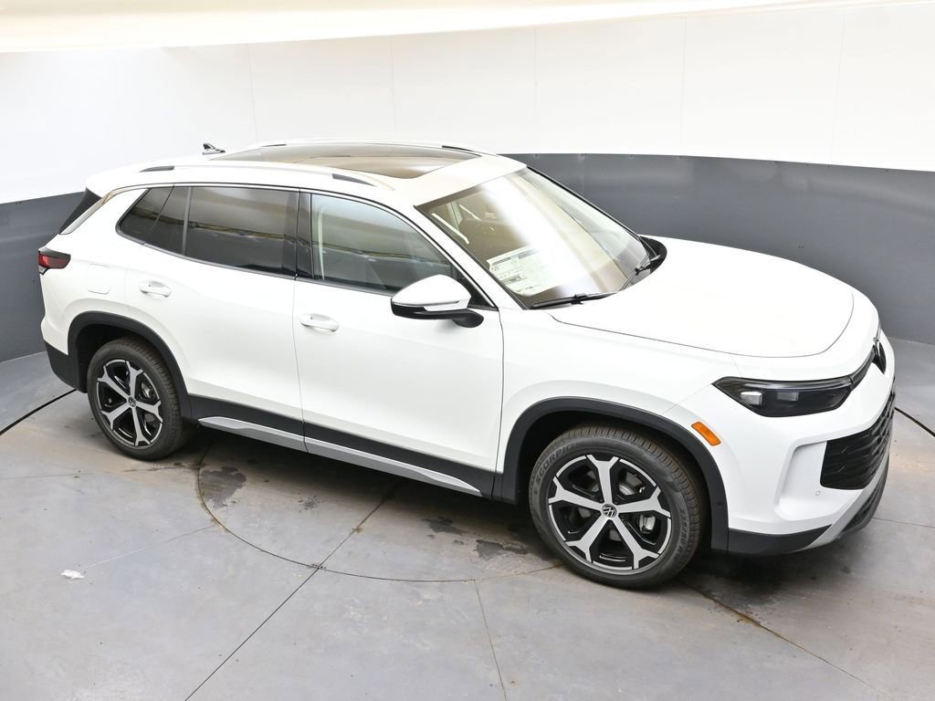 New 2026 Volkswagen Tiguan SE image 50