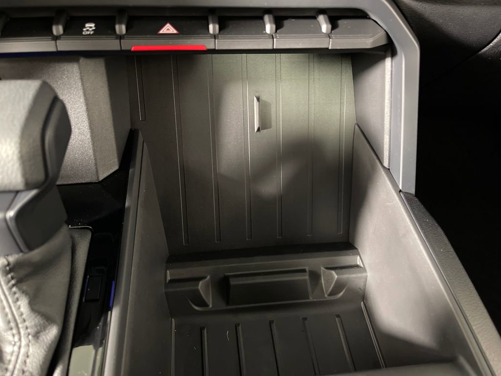 New 2026 Toyota Tundra SR5 AWD/4WD image 30