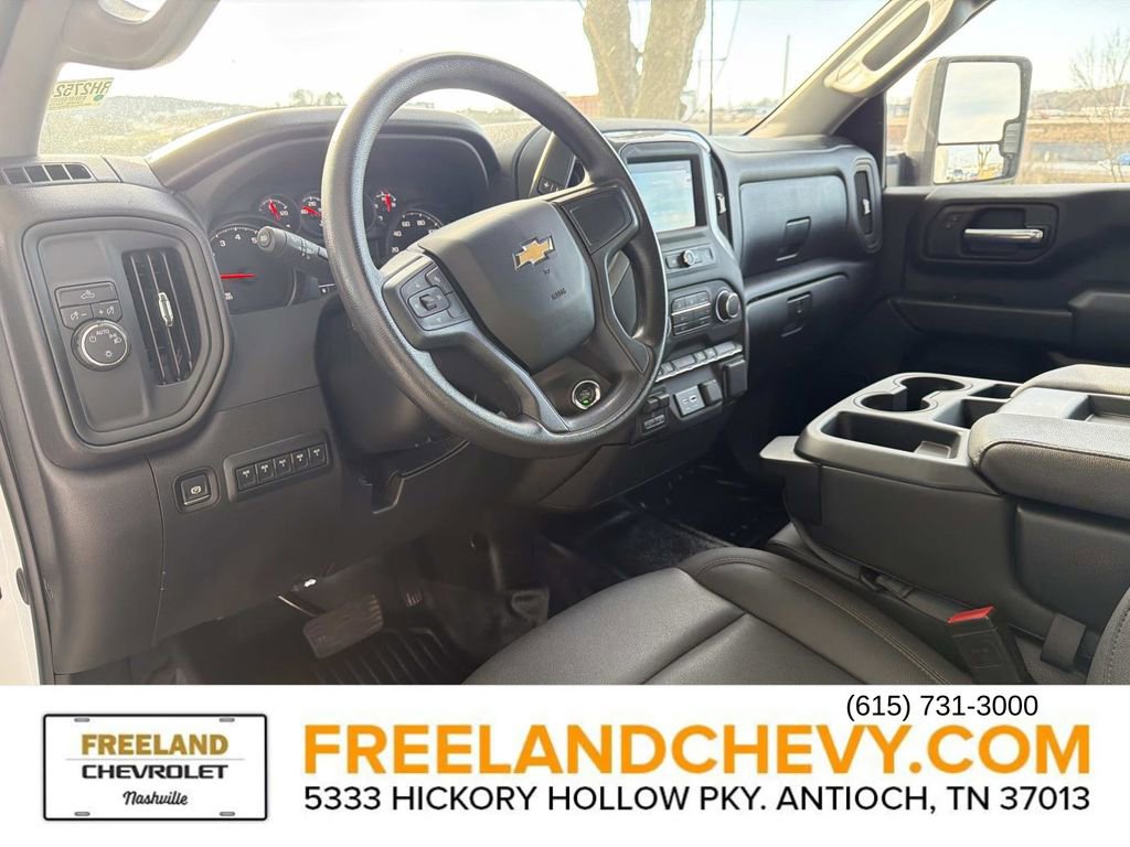 Used 2025 Chevrolet Silverado 3500 W/T w/ WT Convenience Package image 17