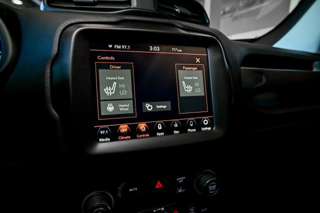Used 2022 Jeep Renegade Limited w/ Sun, Sound & Wheels Group AWD/4WD image 38